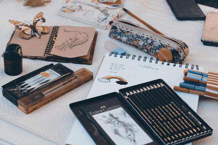 Arts & Crafts / Scrapbooking